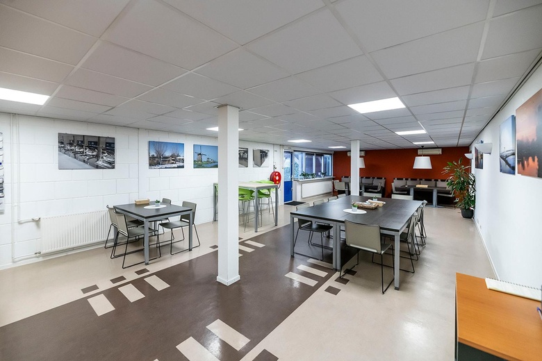BedrijfsruimteaanOhmweg 11<br/> inAlblasserdam
