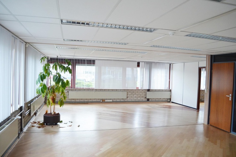 BedrijfsruimteaanScherpdeel 5<br/> inRoosendaal BedrijfsruimteaanScherpdeel 5<br/> inRoosendaal