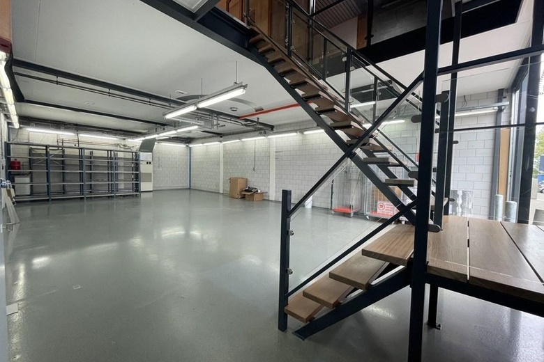 BedrijfsruimteaanOndernemingsweg 56 H<br/> inUithoorn