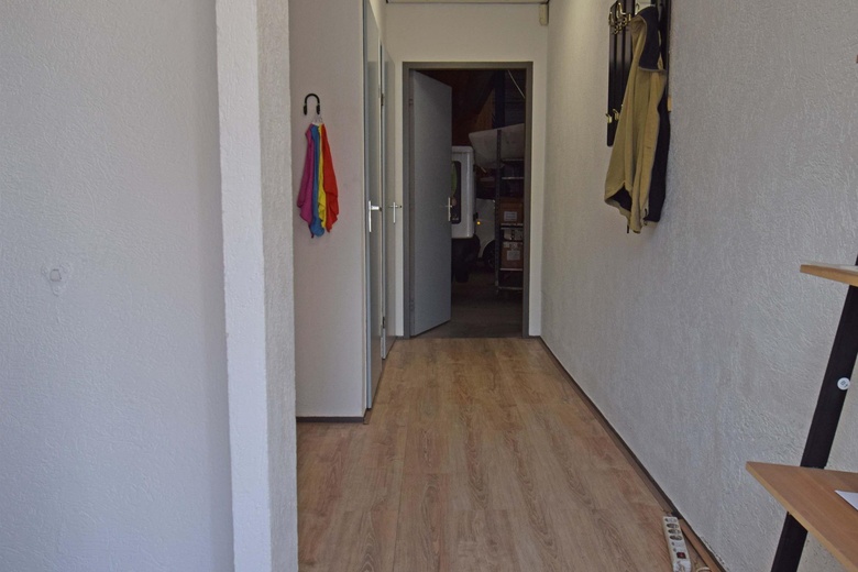 BedrijfsruimteaanHet Tasveld 9<br/> inHendrik-Ido-Ambacht