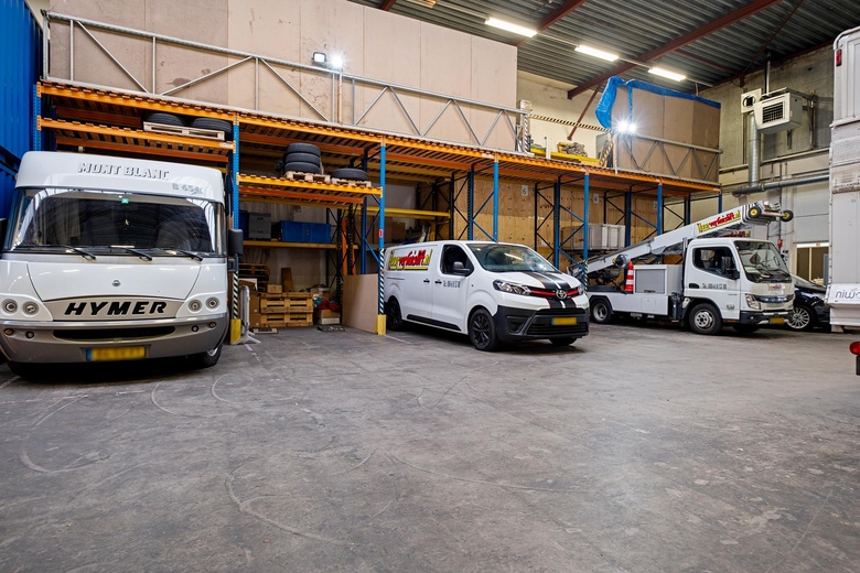 BedrijfsruimteaanJarmuiden 54<br/> inAmsterdam