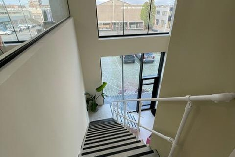 Bedrijfsruimte Breda - Charles Petitweg 4 - Foto 7
