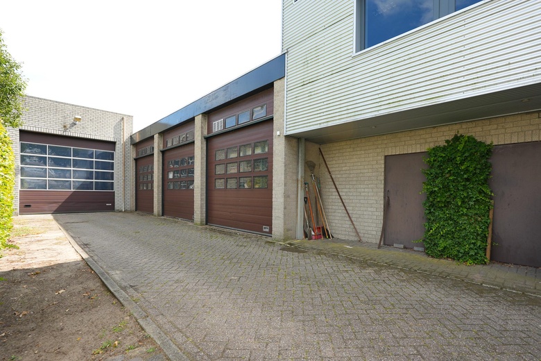 BedrijfsruimteaanTubantenweg 10<br/> inOss BedrijfsruimteaanTubantenweg 10<br/> inOss