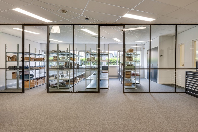 BedrijfsruimteaanRandweg 1 b<br/> inSomeren BedrijfsruimteaanRandweg 1 b<br/> inSomeren