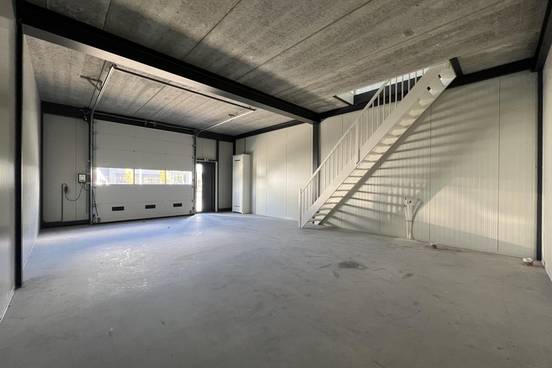 BedrijfsruimteaanAntonie van Leeuwenhoekstraat 1 A 9<br/> inOud-Beijerland