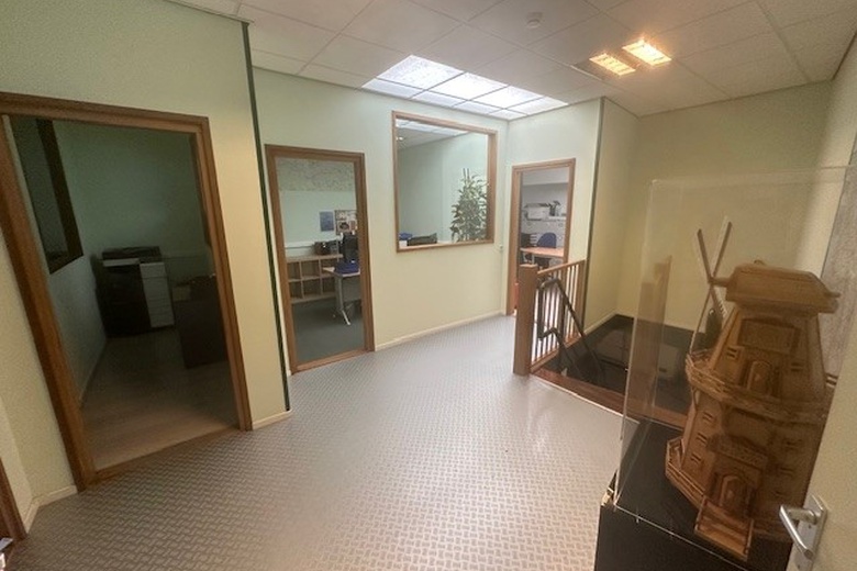 Bedrijfsruimteaan3e Industriestraat 23 A<br/> inVlaardingen Bedrijfsruimteaan3e Industriestraat 23 A<br/> inVlaardingen