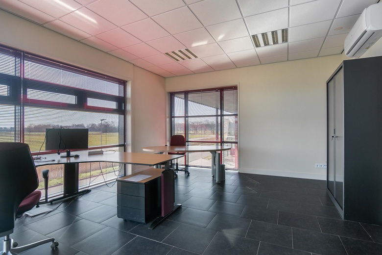 BedrijfsruimteaanBroeklandstraat 24 24A<br/> inElburg BedrijfsruimteaanBroeklandstraat 24 24A<br/> inElburg