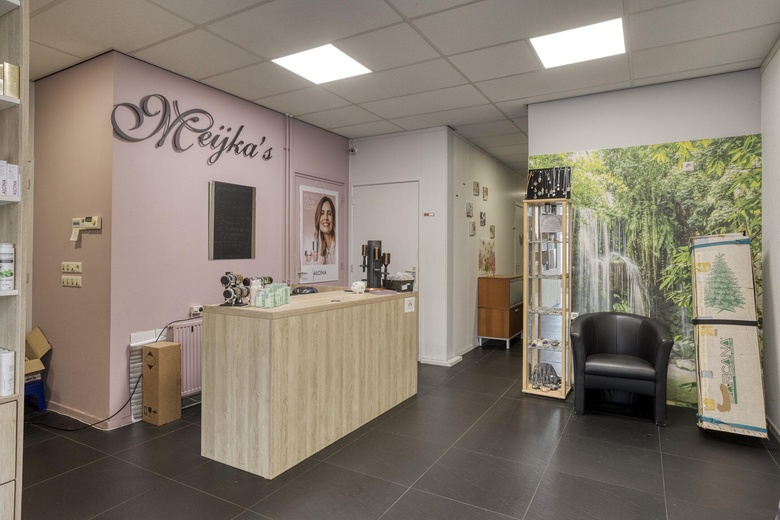 WinkelruimteaanBurgemeester van Houtplein 45<br/> inVlijmen