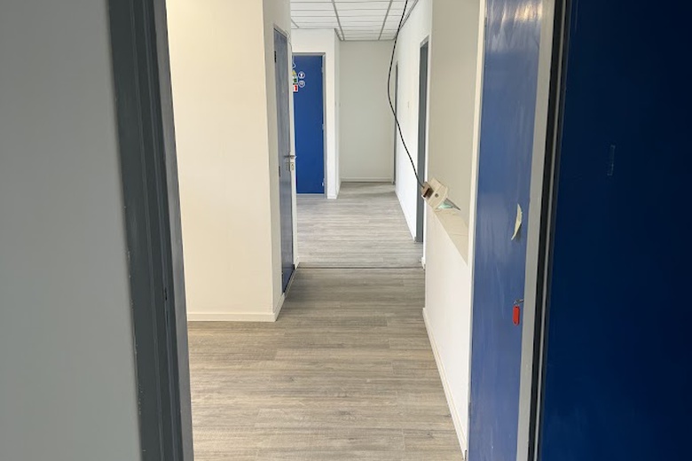 KantoorruimteaanMolenvliet 17<br/> inZwijndrecht