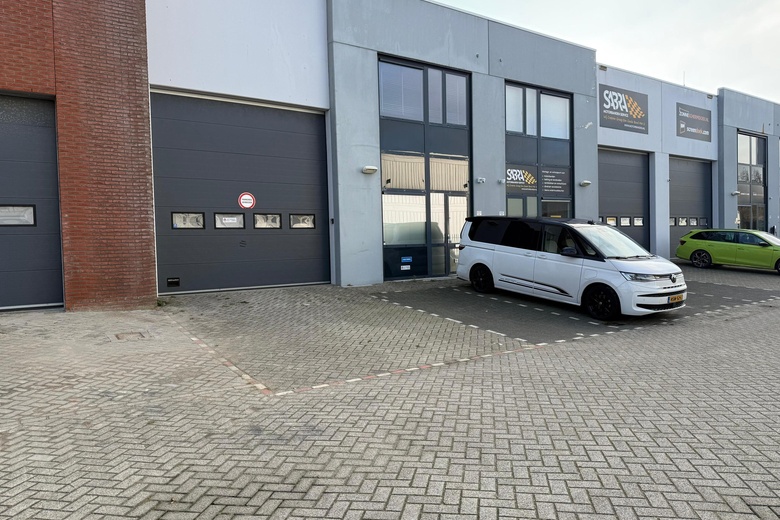 Bekijk foto 1 van Nieuwland Parc 10 k