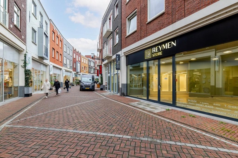 Bekijk foto 1 van Zuidpassage 33