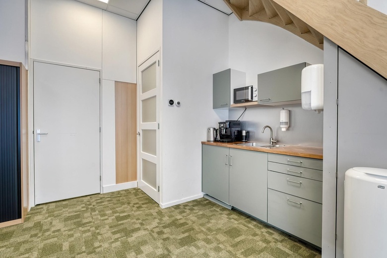 KantoorruimteaanGabriel Metzustraat 56<br/> inLeiden KantoorruimteaanGabriel Metzustraat 56<br/> inLeiden