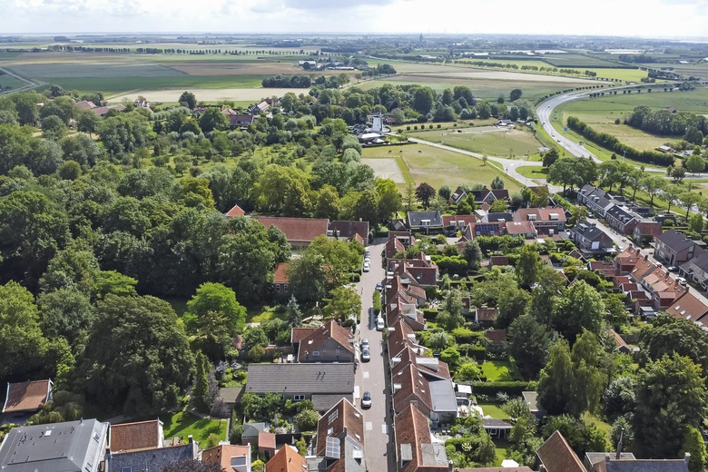 BedrijfsruimteaanJachthuisstraat 5<br/> inKloetinge BedrijfsruimteaanJachthuisstraat 5<br/> inKloetinge