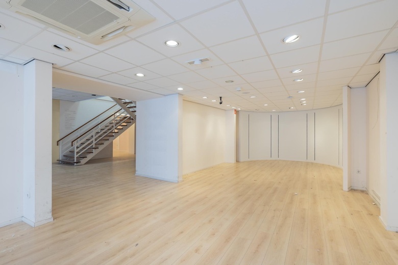 WinkelruimteaanHaarlemmerstraat 5 - 7<br/> inLeiden