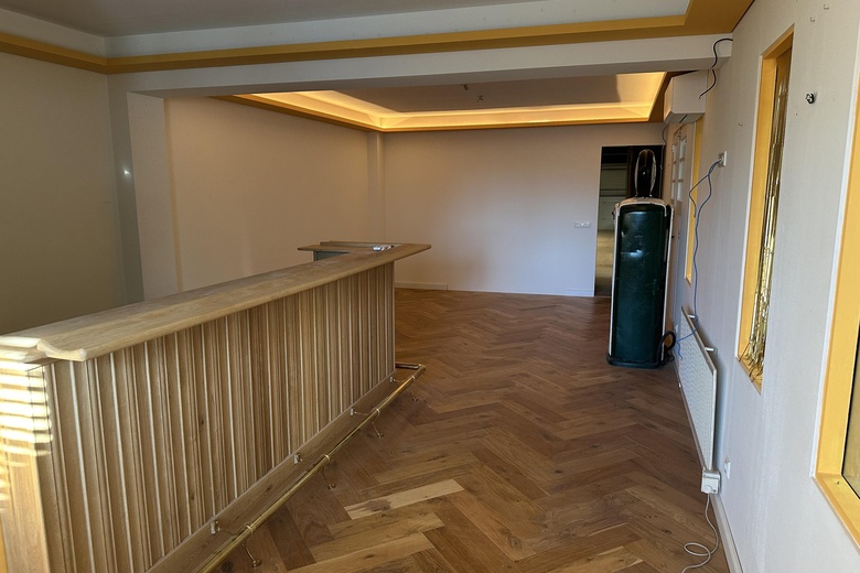 BedrijfsruimteaanJan Tinbergenstraat 19<br/> inReeuwijk BedrijfsruimteaanJan Tinbergenstraat 19<br/> inReeuwijk