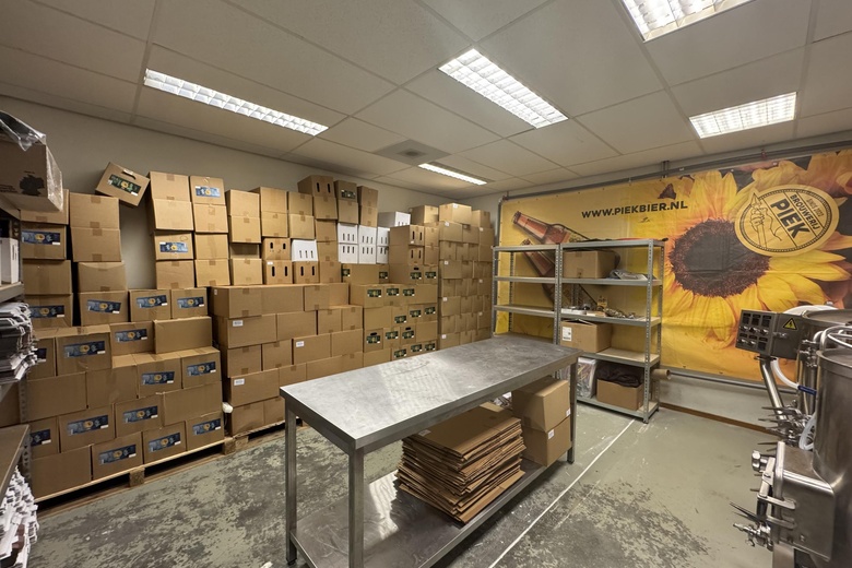 BedrijfsruimteaanBraspenning 27<br/> inZaandam