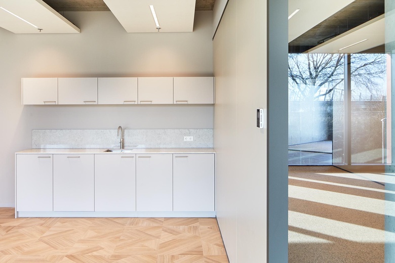 KantoorruimteaanH.J.E. Wenckebachweg 230<br/> inAmsterdam