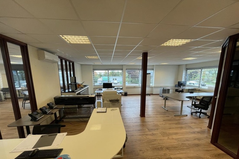 BedrijfsruimteaanPoelweg 40<br/> inDe Kwakel