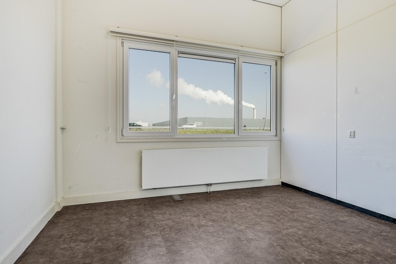 BedrijfsruimteaanPoortland 210<br/> inAmsterdam BedrijfsruimteaanPoortland 210<br/> inAmsterdam