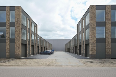 Bedrijfsruimte Weesp - Pampuslaan 186 D 8 - Foto 2