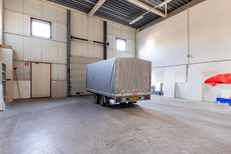 BedrijfsruimteaanEuromarkt 127<br/> inAlphen aan den Rijn