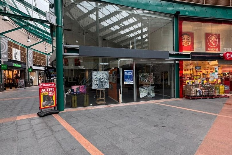 WinkelruimteaanRoersingelpassage 28<br/> inRoermond