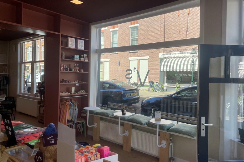 WinkelruimteaanAert van der Goesstraat 29<br/> inDen Haag