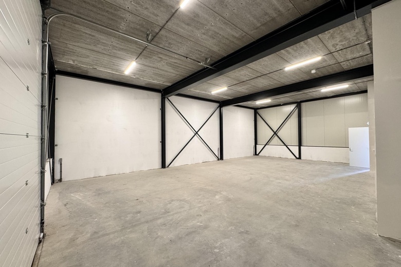 BedrijfsruimteaanSlijkwellsestraat 20 d 5<br/> inWell BedrijfsruimteaanSlijkwellsestraat 20 d 5<br/> inWell
