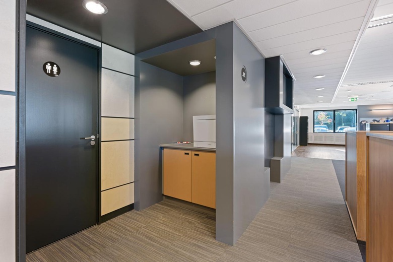 KantoorruimteaanStationsweg 41<br/> inZwijndrecht