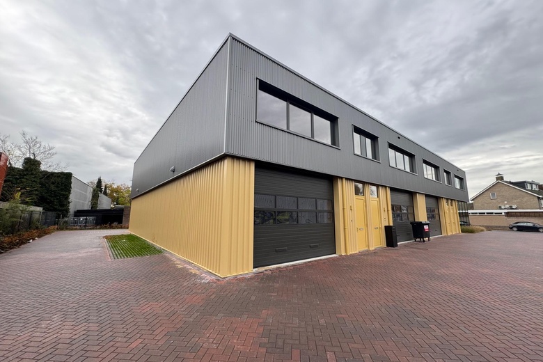 Bekijk foto 1 van Wethouder van Haperenstraat 40 F