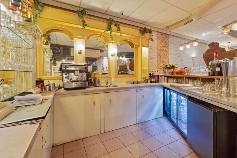 HorecaaanGrotestraat 159 - 161<br/> inWaalwijk