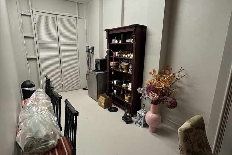 WinkelruimteaanDenneweg 37<br/> inDen Haag WinkelruimteaanDenneweg 37<br/> inDen Haag