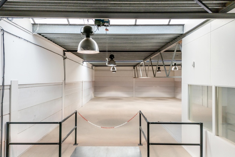 BedrijfsruimteaanAmsterdamseweg 15 f<br/> inUithoorn