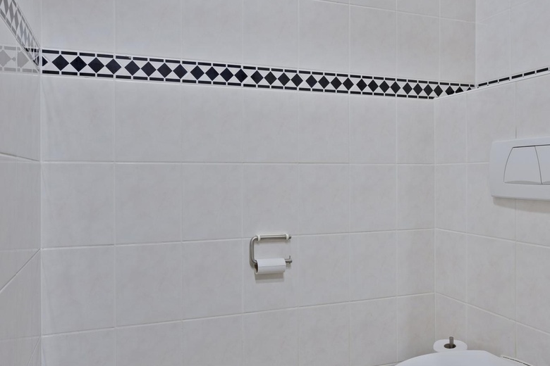 BedrijfsruimteaanGrotestraat 12<br/> inHeesbeen BedrijfsruimteaanGrotestraat 12<br/> inHeesbeen