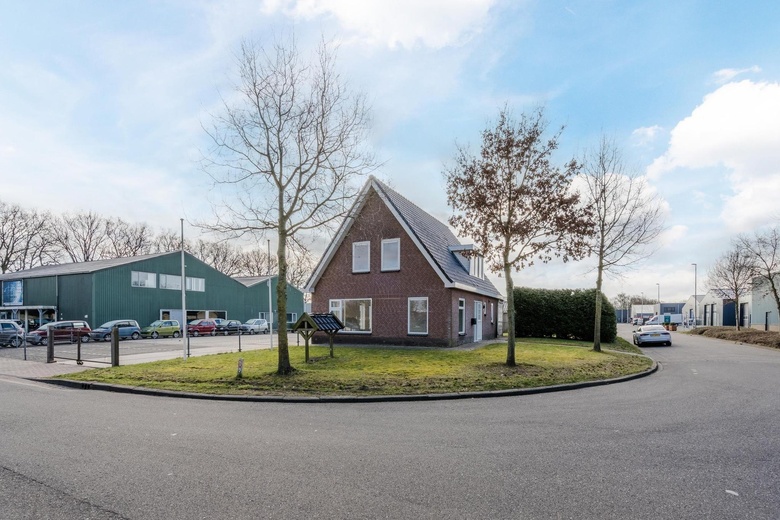 BedrijfsruimteaanMunestrjitte 48 a<br/> inFerwoude