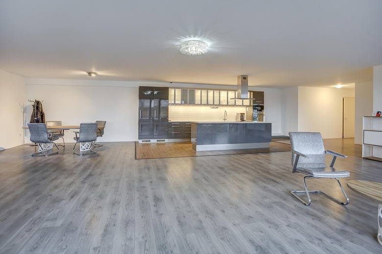 BedrijfsruimteaanMelbournestraat 14<br/> inLijnden BedrijfsruimteaanMelbournestraat 14<br/> inLijnden
