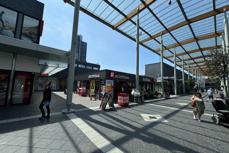 WinkelruimteaanWinkelcentrum Woensel 287<br/> inEindhoven WinkelruimteaanWinkelcentrum Woensel 287<br/> inEindhoven