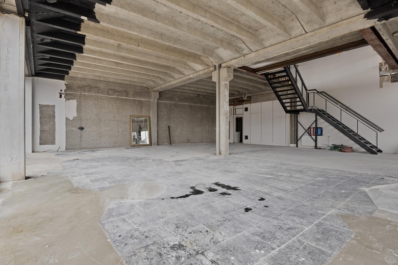 WinkelruimteaanKamperfoelie 16 - 18<br/> inLeidschendam