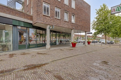 Bekijk foto 2 van Zonstraat 34 Bekijk foto 2 van Zonstraat 34
