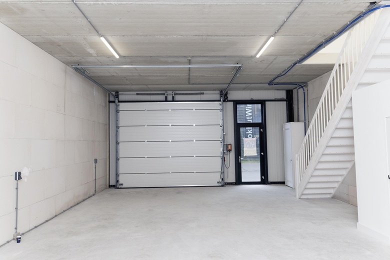 BedrijfsruimteaanZonnehorst 13 f<br/> inZutphen