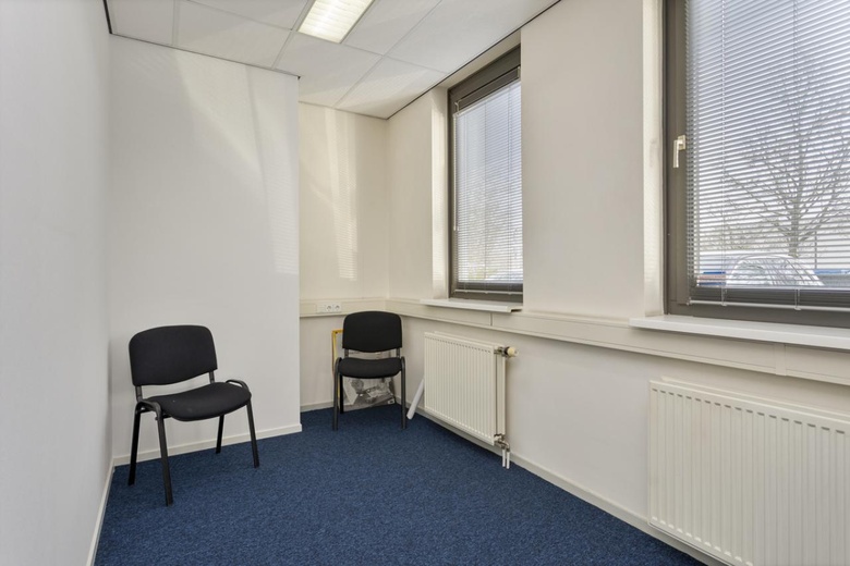 KantoorruimteaanHandelspoort 3<br/> inTerneuzen KantoorruimteaanHandelspoort 3<br/> inTerneuzen