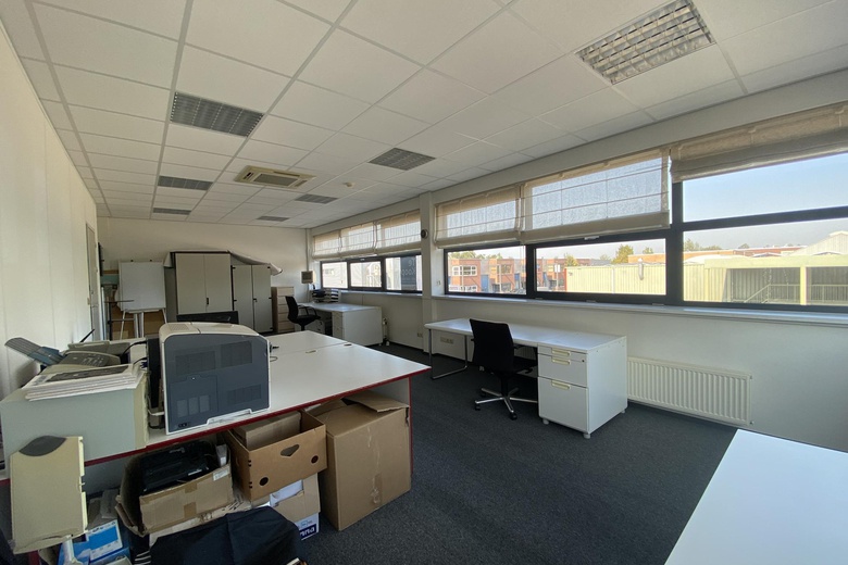 KantoorruimteaanMelkweg 10<br/> inBleskensgraaf KantoorruimteaanMelkweg 10<br/> inBleskensgraaf