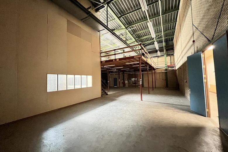 BedrijfsruimteaanGyroscoopweg 19<br/> inAmsterdam BedrijfsruimteaanGyroscoopweg 19<br/> inAmsterdam