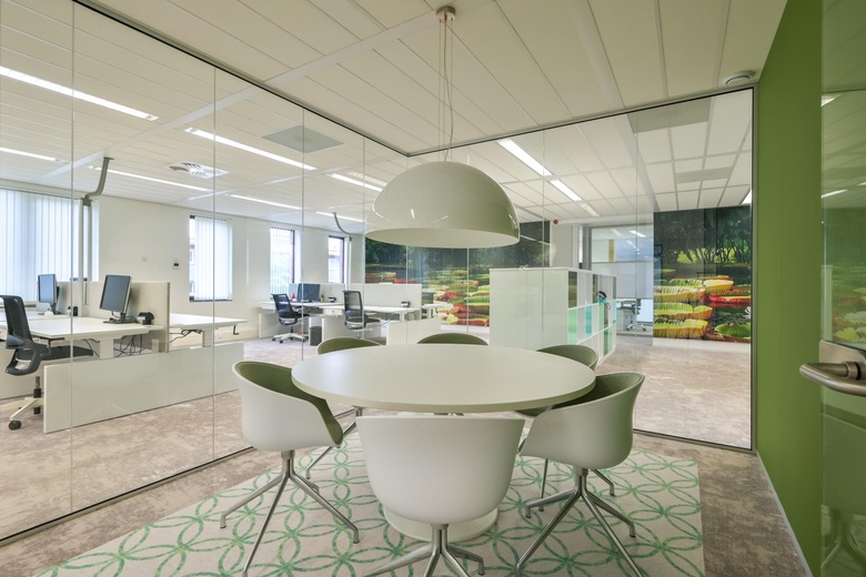 KantoorruimteaanDe Bouw 87 - 89<br/> inHouten KantoorruimteaanDe Bouw 87 - 89<br/> inHouten
