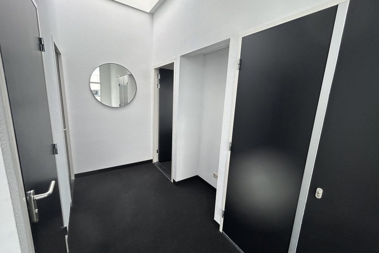 BedrijfsruimteaanOverijsselhaven 123<br/> inNieuwegein