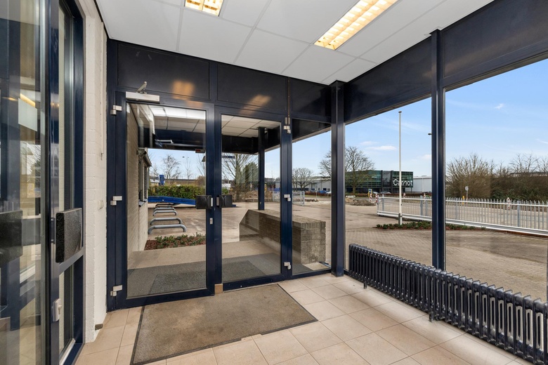 BedrijfsruimteaanPanovenweg 10<br/> inTiel