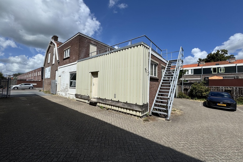 BedrijfsruimteaanRosmolenstraat 32 A<br/> inZaandam