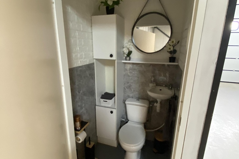 BedrijfsruimteaanGordingweg 7 A<br/> inAlmere