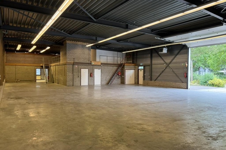 BedrijfsruimteaanHofdwarsweg 20<br/> inGeleen