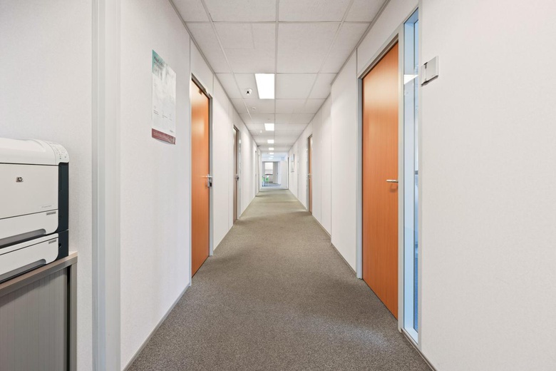 KantoorruimteaanKamerlingh Onnesweg 10<br/> inBarendrecht